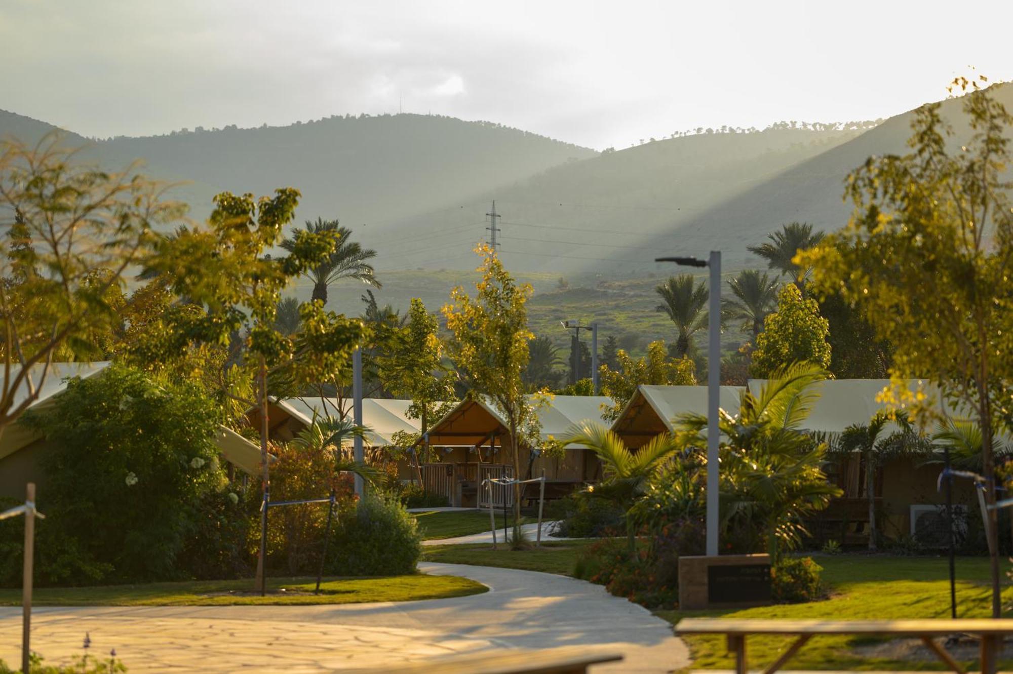 Hotel Layla Glamping Nir Dawid Zewnętrze zdjęcie