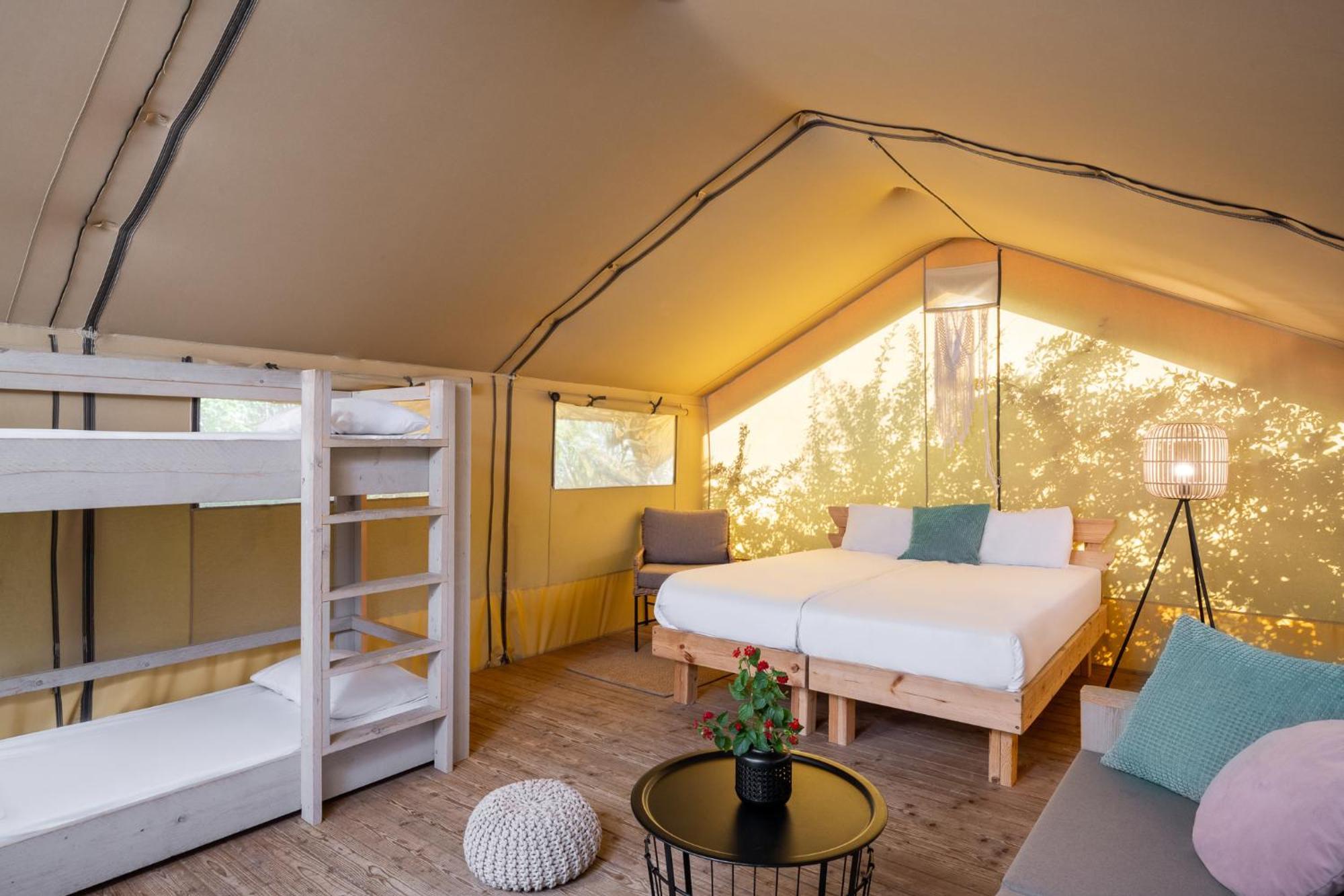 Hotel Layla Glamping Nir Dawid Zewnętrze zdjęcie